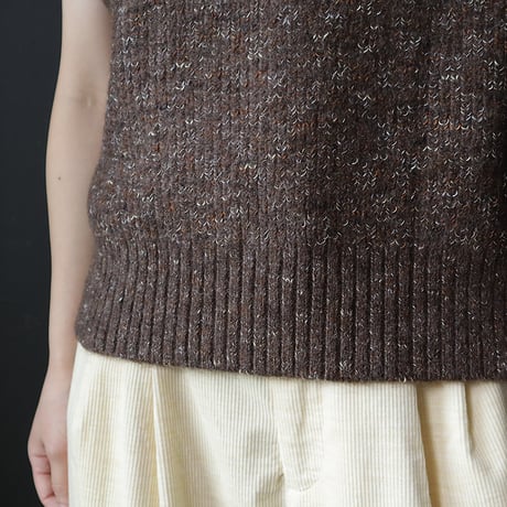 ànuke nep knit vest (brown)