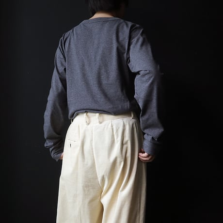 R&D.M.Co- TRESURE HUNTING L/T-shirt (white/charcoalgray)