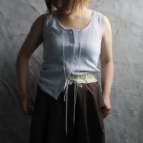 ànuke cut lace tanktop (iceblue)