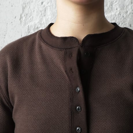 ànuke halfsleeve henley tops (brown/gray)