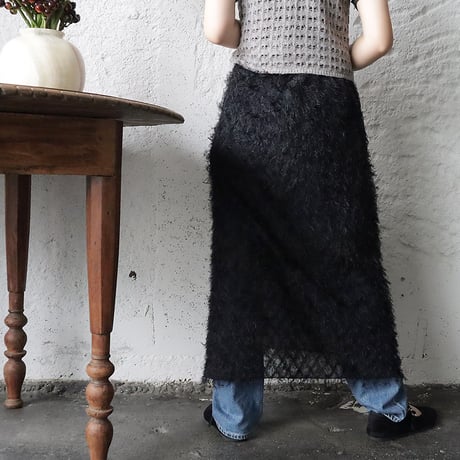 .less wrap skirt (black)