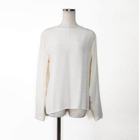 Yves Saint Laurent