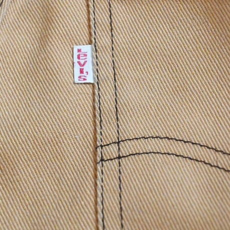 Levis