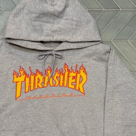 THRASHER ファイヤーロゴフーディー