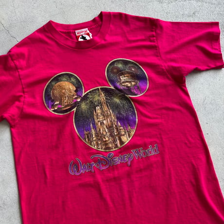 USA製　Disney ラメグラフィックTシャツ