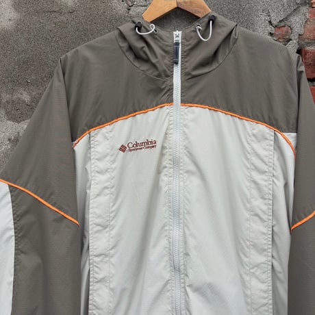 Columbia ナイロンジャケット