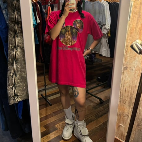 USA製　Disney ラメグラフィックTシャツ