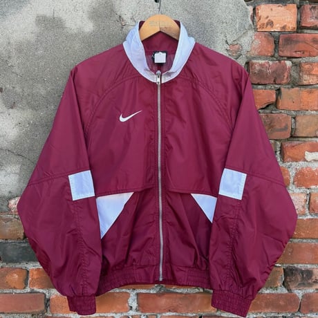 NIKE ナイロンジャケット
