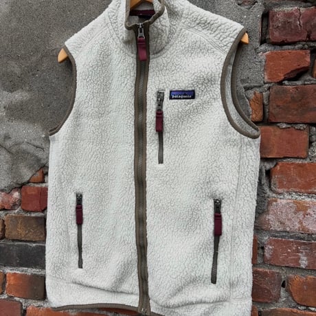 patagonia レトロパイルベスト