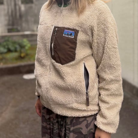 patagonia ボアジャケット