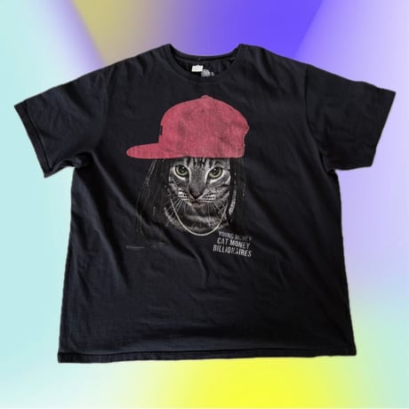 THE MOUNTAIN HIPHOPネコプリントTシャツ