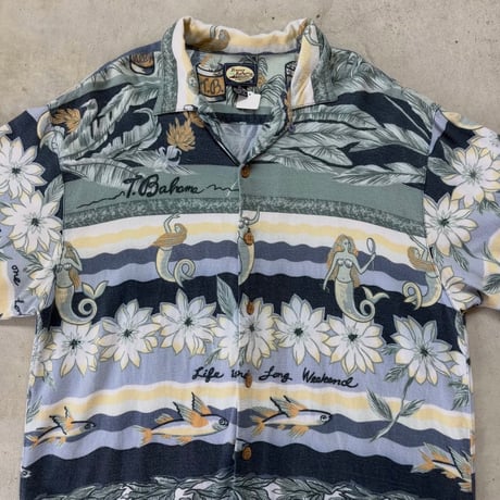 Tommy Bahama 総柄アロハシャツ