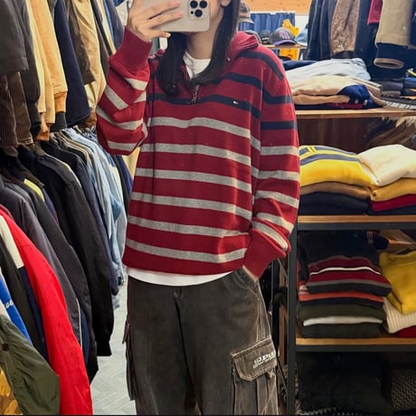 TOMMY HILFIGER ボーダーハーブジップニット