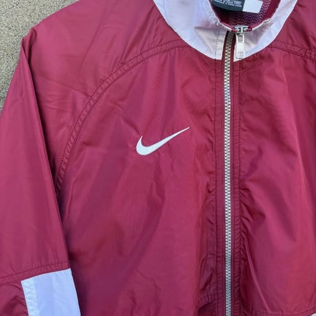 NIKE ナイロンジャケット