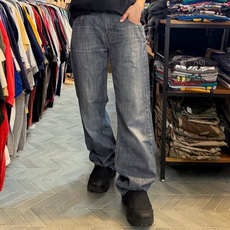 Levi's 569（W30 L32）