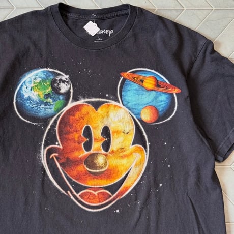 ミッキー 宇宙柄Tシャツ