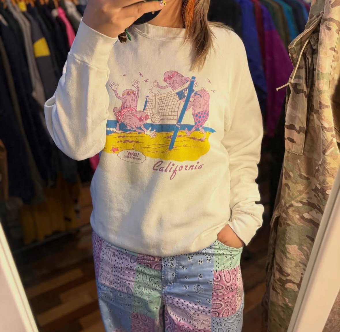 80s USA製 カリフォルニアレーズン ラグランスウェット | CUSTOM FEVER