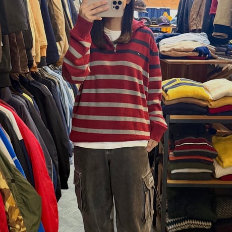 TOMMY HILFIGER ボーダーハーブジップニット