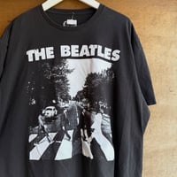 The Beatles アビー・ロードTシャツ