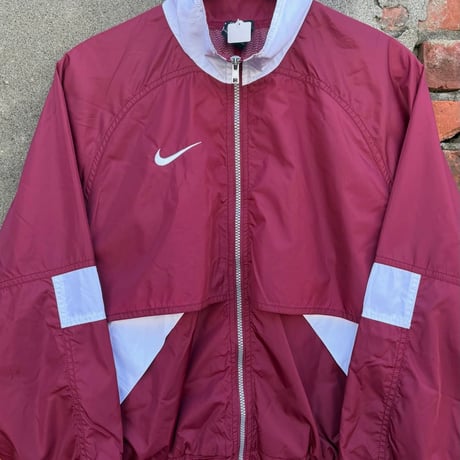 NIKE ナイロンジャケット