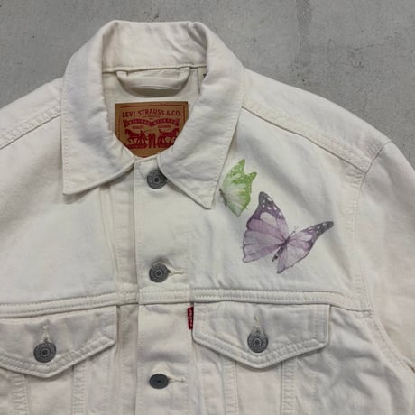 Levi’s ちょうちょデザインデニムジャケット