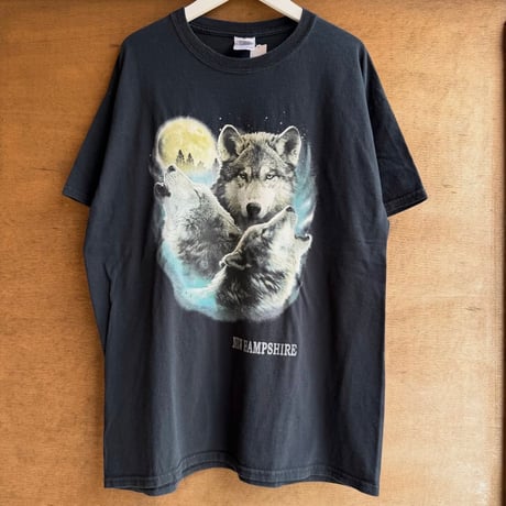 オオカミプリントTシャツ