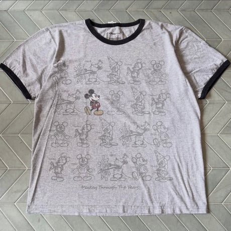 ミッキースケッチリンガーTシャツ