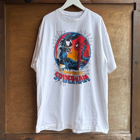 スパイダーマン　グラフィックTシャツ