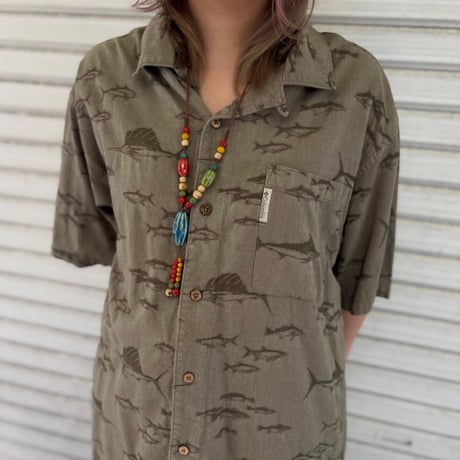 Columbia 魚柄シャツ