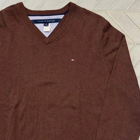 TOMMY HILFIGER Vネックコットンニット