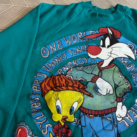 Looney Tunes キャラスウェット