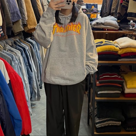 THRASHER ファイヤーロゴフーディー