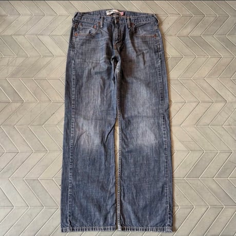 Levi's 569（W30 L32）