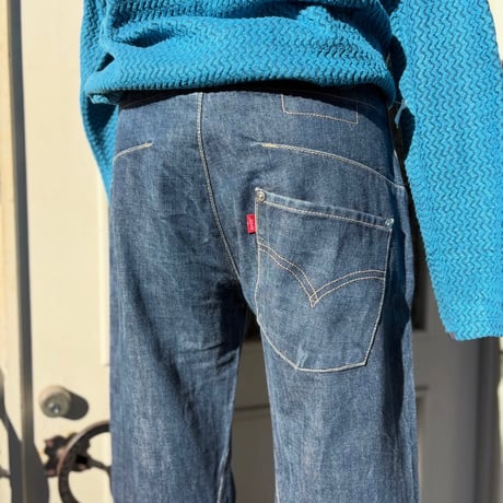 Levi’s エンジニアードジーンズ(30×32)