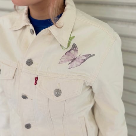 Levi’s ちょうちょデザインデニムジャケット