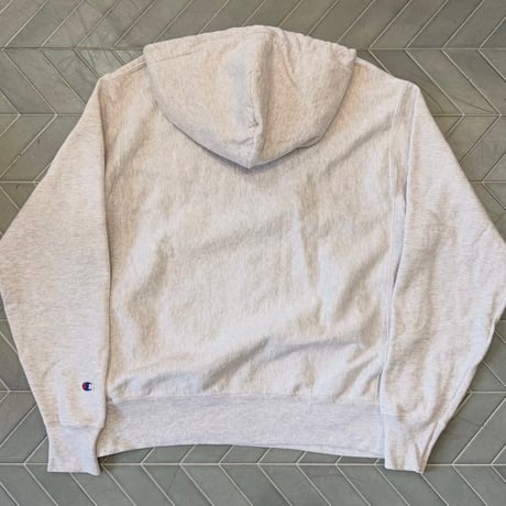 champion reverse weave デザインロゴパーカー