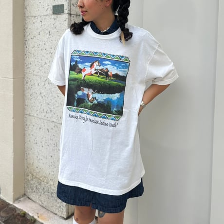 馬グラフィックTシャツ