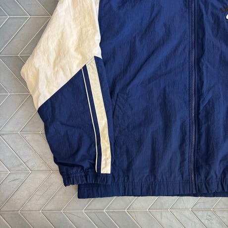 NIKE ナイロンフーディージャケット