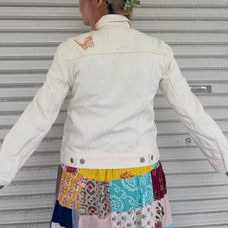 Levi’s ちょうちょデザインデニムジャケット