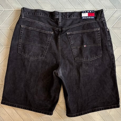 TOMMY ブラックデニムショーツ　W40