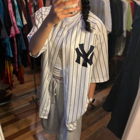 NY yankees ベースボールシャツ