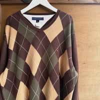 TOMMY HILFIGER アーガイル柄Vネックセーター