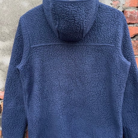 patagonia レトロパイルフーディー
