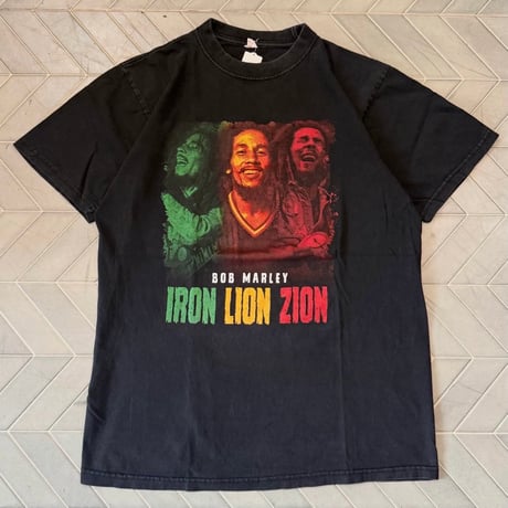 ボブ・マーリー グラフィックTシャツ