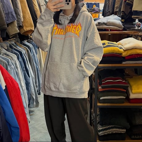 THRASHER ファイヤーロゴフーディー
