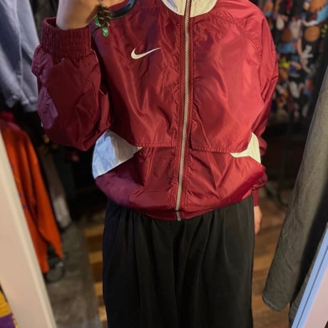 NIKE ナイロンジャケット