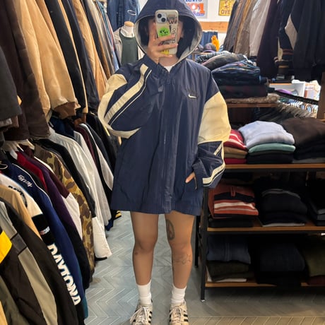 NIKE ナイロンフーディージャケット