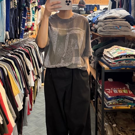 VANS デザインロゴTシャツ