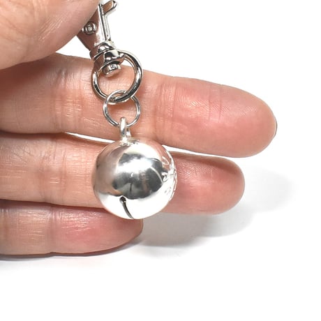 鈴 花の刻印模様 キーホルダー silver製