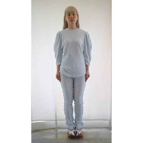 PUFF SLEEVE TOPS